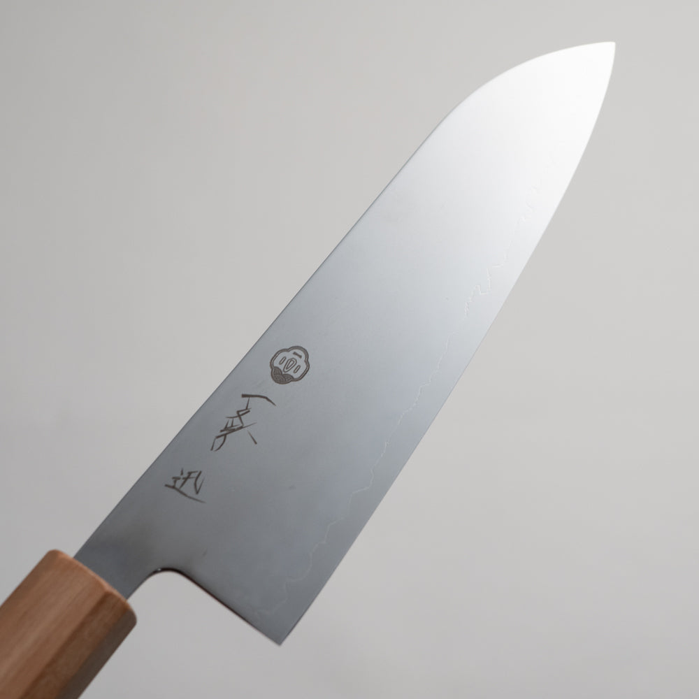 一文字 迅 SLD鋼 三徳包丁 – 鋭い切れ味と刃持ちの良さが光る、手入れが簡単な万能包丁